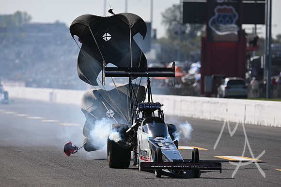 AUTO: OCT 04 NHRA NAPA Auto Parts NHRA Midwest Nationals