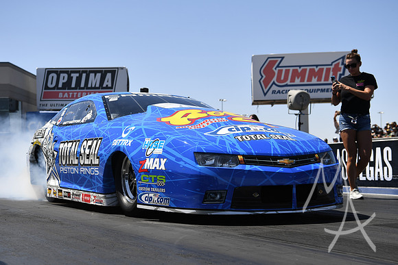 AUTO: APR 15 NHRA Four Wide Nationals