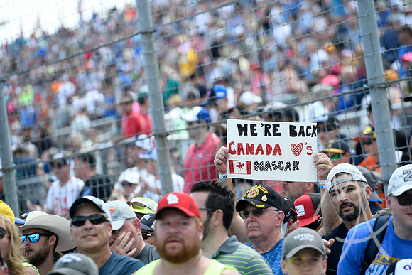 AUTO: JUN 05 NASCAR Cup Series Enjoy Illinois 300 Presented by TicketSmarter