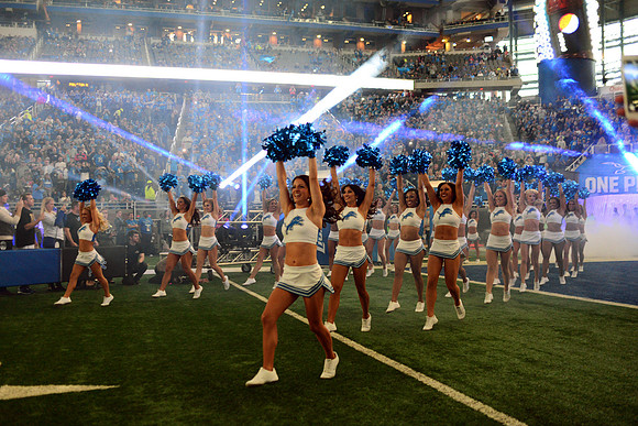 NFL: OCT 16 Rams at Lions