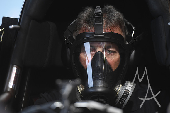 AUTO: APR 26 NHRA Four-Wide Nationals
