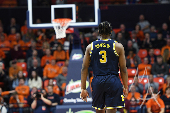 COLLEGE BASKETBALL: JAN 10 Michigan at Illinois