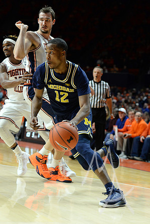 NCAA BASKETBALL: JAN 11 Michigan at Illinois