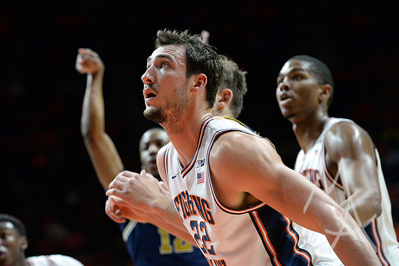 NCAA BASKETBALL: JAN 11 Michigan at Illinois