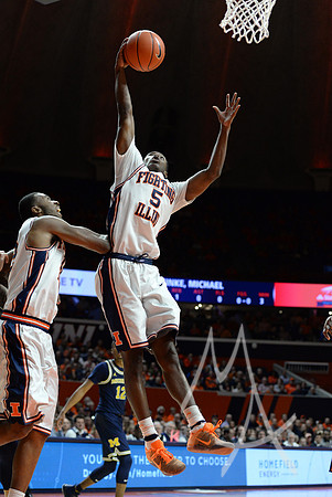 NCAA BASKETBALL: JAN 11 Michigan at Illinois