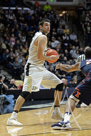 NCAA BASKETBALL: JAN 17 Illinois at Purdue