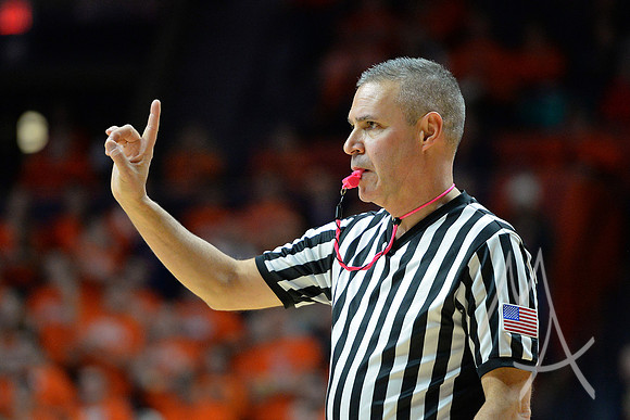 COLLEGE BASKETBALL: JAN 25 Iowa at Illinois