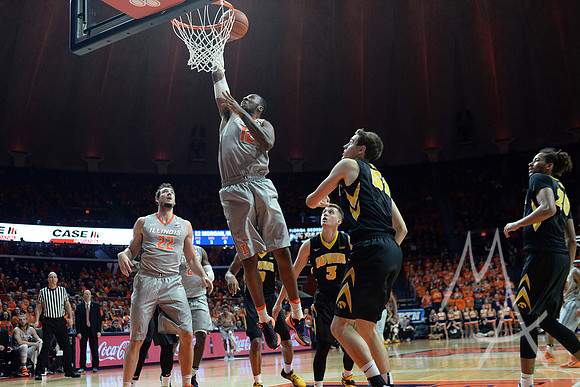 COLLEGE BASKETBALL: JAN 25 Iowa at Illinois