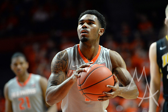 COLLEGE BASKETBALL: JAN 25 Iowa at Illinois
