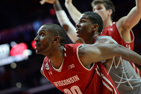 COLLEGE BASKETBALL: JAN 31 Wisconsin at Illinois