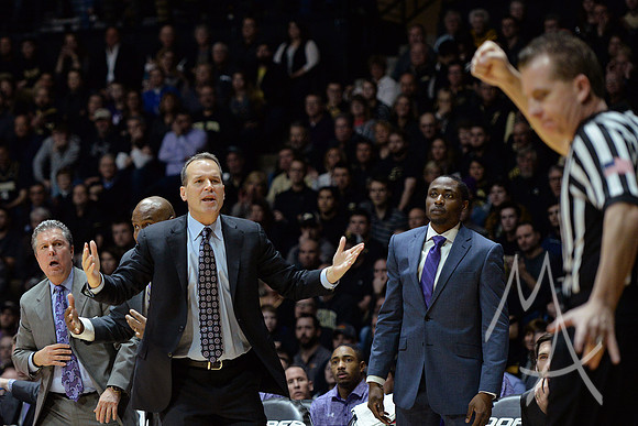 COLLEGE BASKETBALL: FEB 01 Northwestern at Purdue