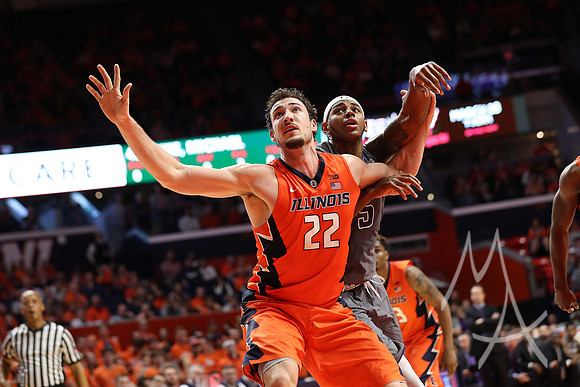 COLLEGE BASKETBALL: FEB 21 Northwestern at Illinois