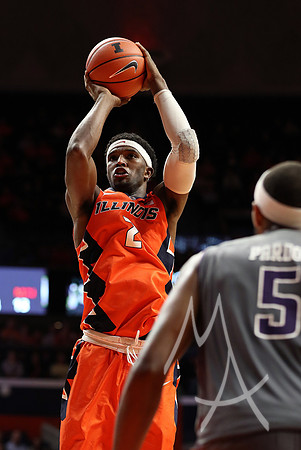 COLLEGE BASKETBALL: FEB 21 Northwestern at Illinois