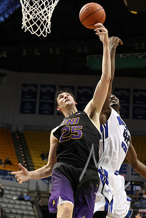 COLLEGE BASKETBALL: FEB 22 Northern Iowa at Indiana State