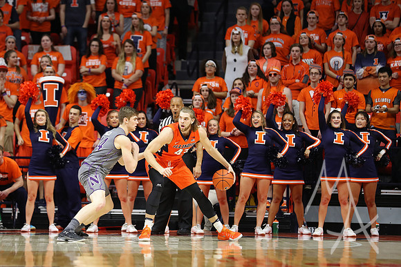 COLLEGE BASKETBALL: FEB 21 Northwestern at Illinois