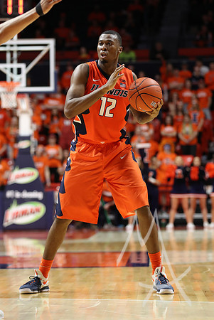 COLLEGE BASKETBALL: FEB 21 Northwestern at Illinois