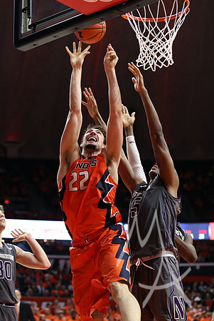 COLLEGE BASKETBALL: FEB 21 Northwestern at Illinois