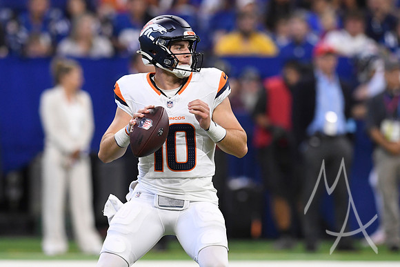 NFL: AUG 11 Preseason Broncos at Colts