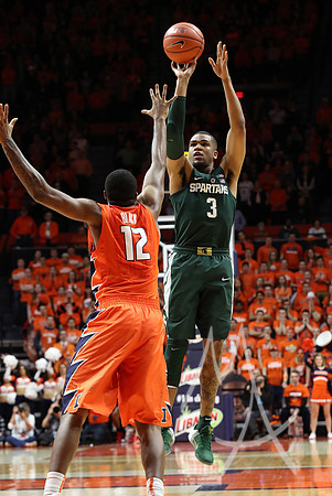 COLLEGE BASKETBALL: MAR 01 Michigan State at Illinois