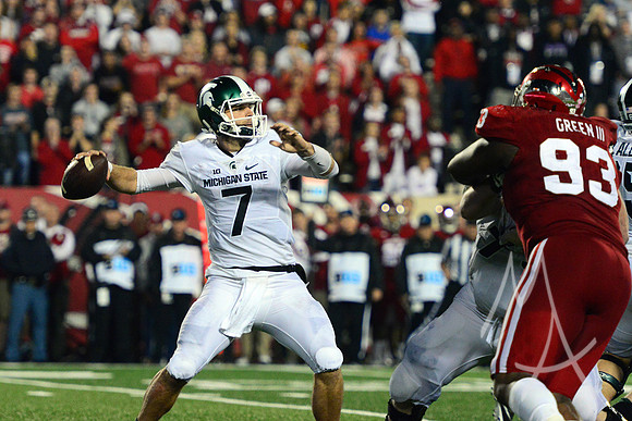 NCAA FOOTBALL: OCT 01 Michigan State at Indiana