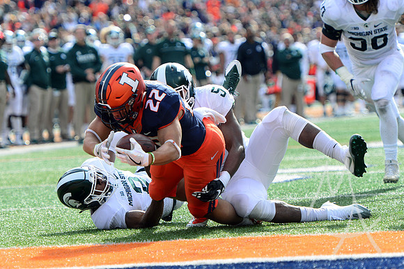 NCAA FOOTBALL: NOV 05 Michigan State at Illinois