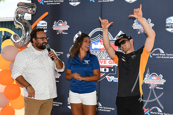 AUTO: AUG 25 INDYCAR Bommarito Automotive Group 500