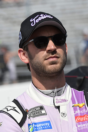 AUTO: JUN 04 NASCAR Cup Series Enjoy Illinois 300 Presented by TicketSmarter