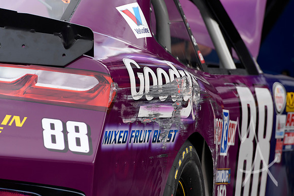 AUTO: AUG 17 NASCAR Xfinity Series - Food City 300
