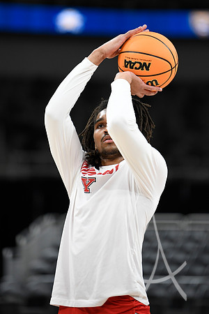 COLLEGE BASKETBALL: MAR 11 Horizon League Championship Robert Morris vs Youngstown State