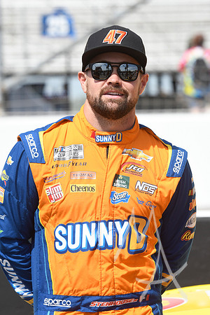 AUTO: JUN 04 NASCAR Cup Series Enjoy Illinois 300 Presented by TicketSmarter