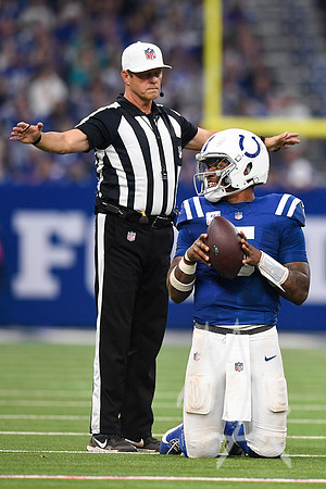 NFL: OCT 20 Dolphins at Colts