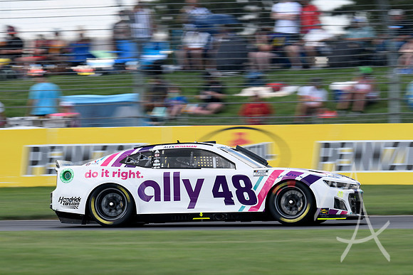 AUTO: JUL 31 NASCAR Cup Series Verizon 200 at the Brickyard