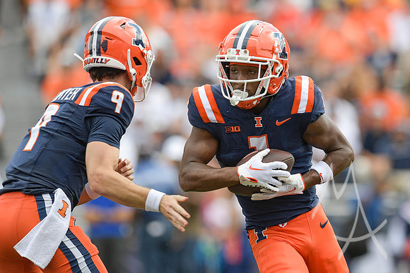 COLLEGE FOOTBALL: SEP 16 Penn State at Illinois