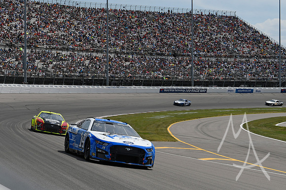 AUTO: JUN 05 NASCAR Cup Series Enjoy Illinois 300 Presented by TicketSmarter