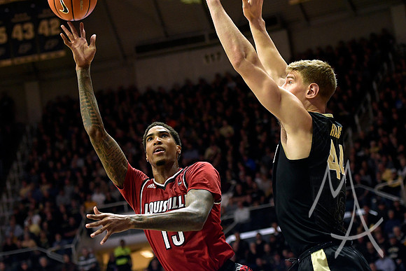 COLLEGE BASKETBALL: NOV 28 Louisville at Purdue