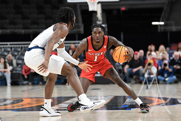 COLLEGE BASKETBALL: MAR 11 Horizon League Championship Robert Morris vs Youngstown State