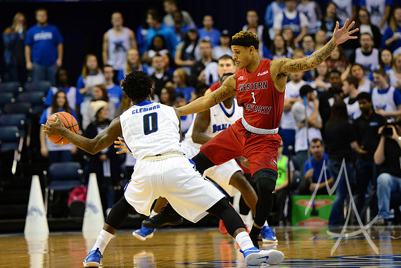 NCAA BASKETBALL: DEC 11 Western Kentucky at Indiana State