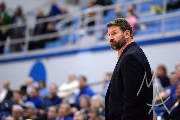 COLLEGE BASKETBALL: JAN 18 UT Martin at Eastern Illinois
