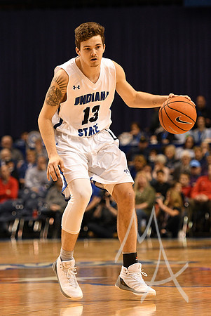 COLLEGE BASKETBALL: FEB 10 Loyola-Chicago at Indiana State