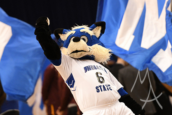 COLLEGE BASKETBALL: FEB 10 Loyola-Chicago at Indiana State