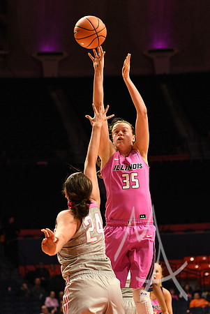 COLLEGE BASKETBALL: FEB 13 Women's - Ohio State at Illinois