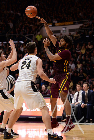 COLLEGE BASKETBALL: FEB 25 Minnesota at Purdue