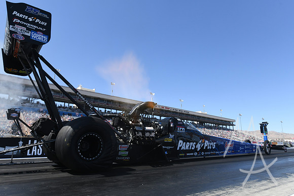 AUTO: APR 01 NHRA Four-Wide Nationals