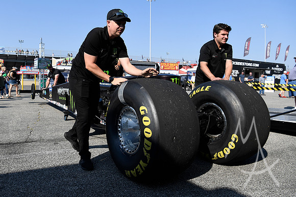 AUTO: SEP 30 NHRA Midwest Nationals