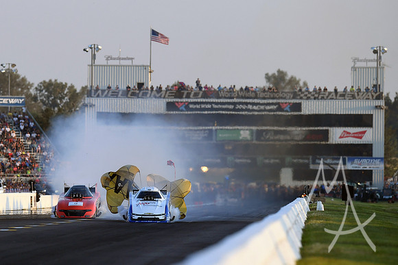 AUTO: SEP 30 NHRA Midwest Nationals