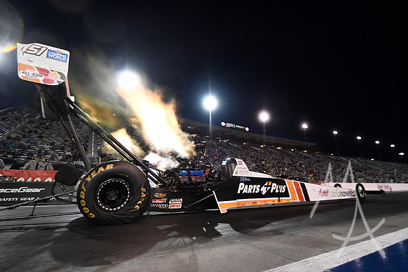 AUTO: SEP 22 betway NHRA Carolina Nationals