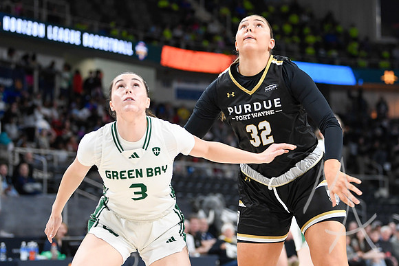 COLLEGE BASKETBALL: MAR 11 Women's Horizon League Championship Green Bay vs Fort Wayne