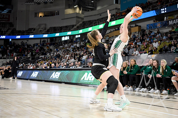 COLLEGE BASKETBALL: MAR 11 Women's Horizon League Championship Green Bay vs Fort Wayne