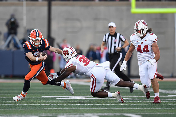 COLLEGE FOOTBALL: OCT 21 Wisconsin at Illinois