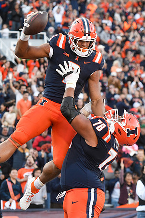 COLLEGE FOOTBALL: OCT 21 Wisconsin at Illinois